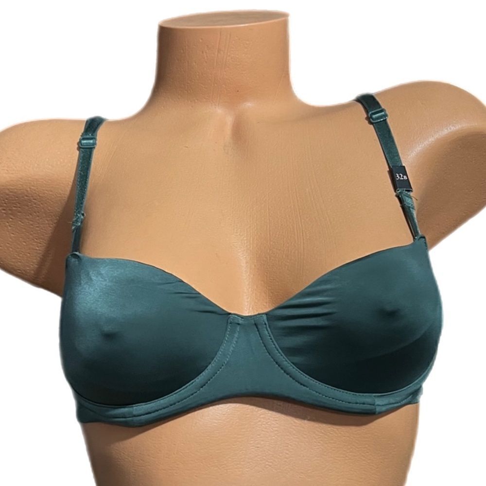 Victorias Secret Dream Angels Push Up without padding uplift unlined bra 32B